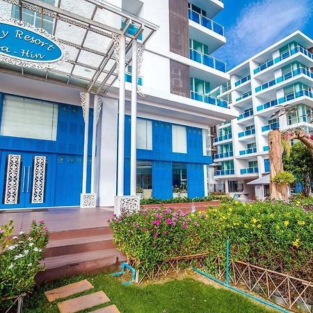 Cozy Condo With Pool View Near Hua Hin Beach Exterior photo